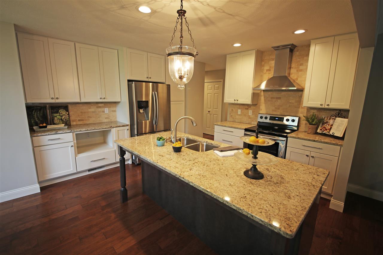 2256 E Cape Cod Drive, Bloomington, IN 47401