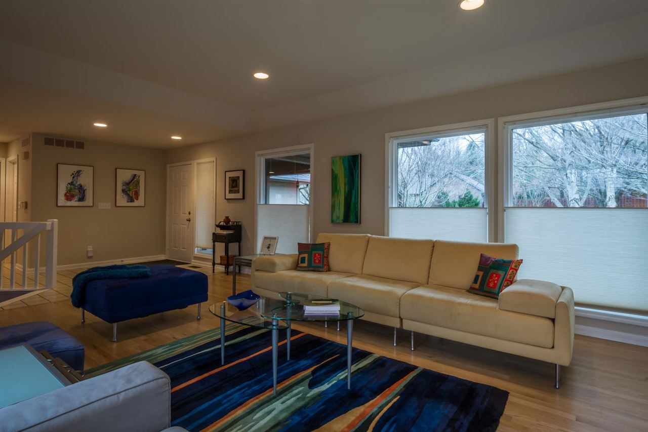 2925 S Olcott Boulevard, Bloomington, IN 47401