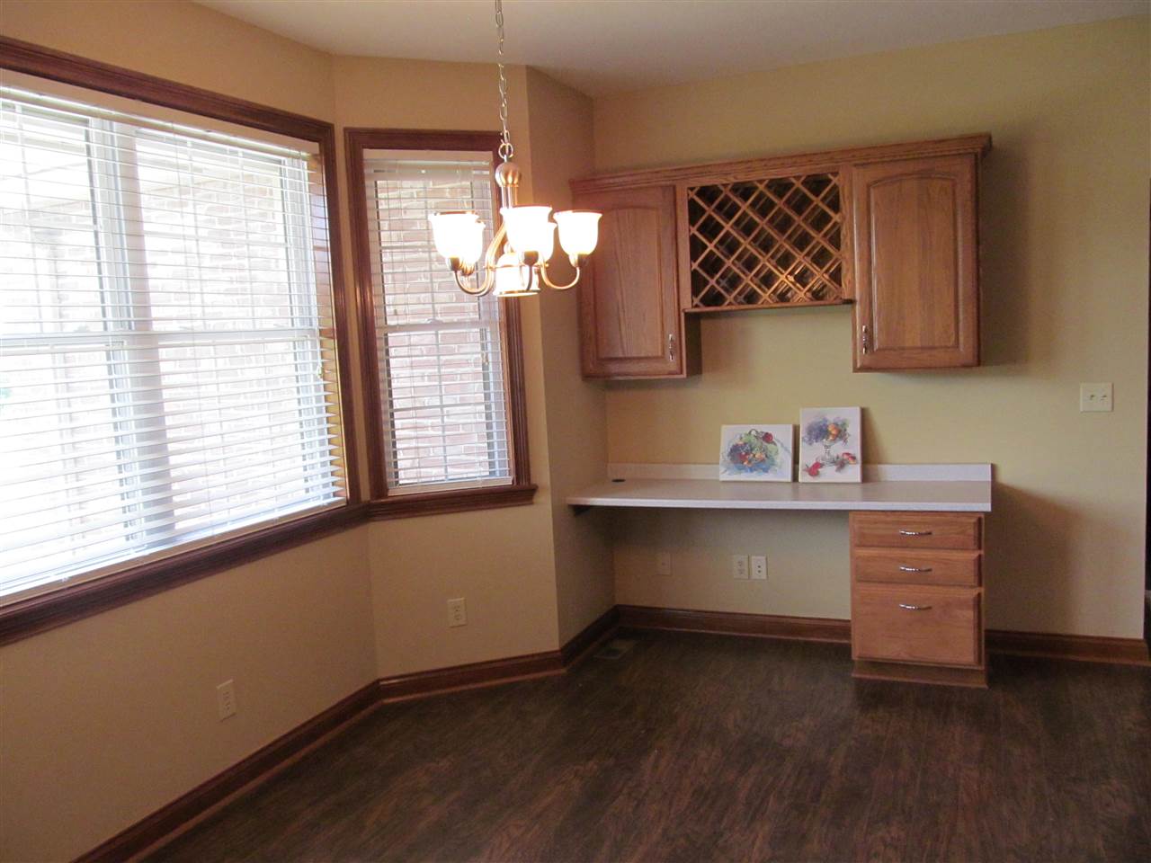 2192 W Tobacco Road, Bloomington, IN 47403