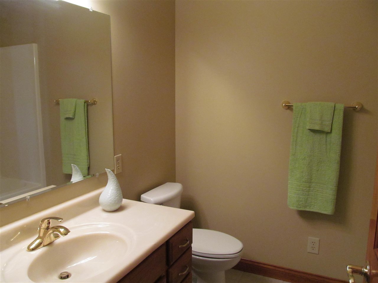 2192 W Tobacco Road, Bloomington, IN 47403