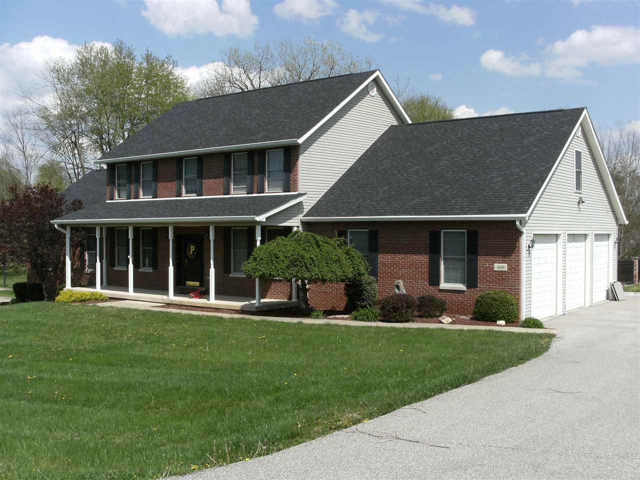 4689 S Viola Drive, Bloomington, IN 47403