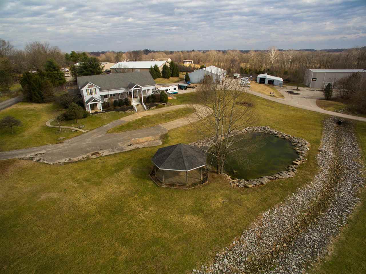 1250 W Old Capital Pike, Bloomington, IN 47403