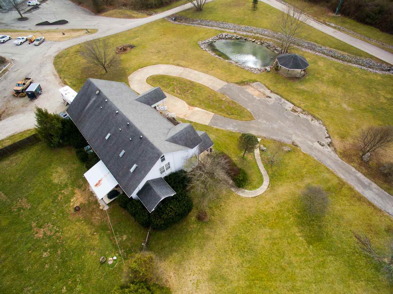 1250 W Old Capital Pike, Bloomington, IN 47403