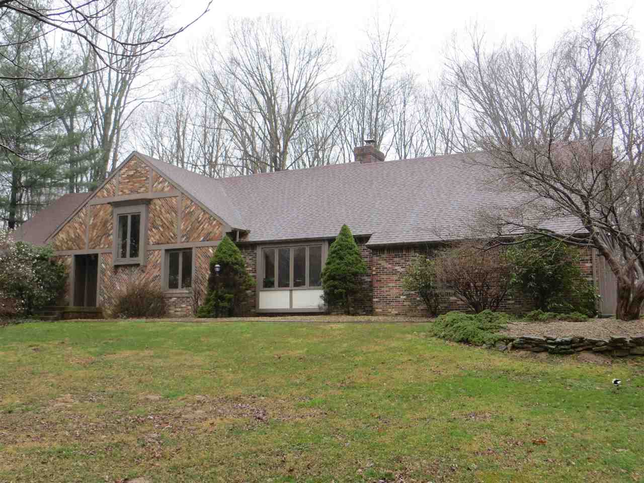 4200 W Tanglewood, Bloomington, IN 47404