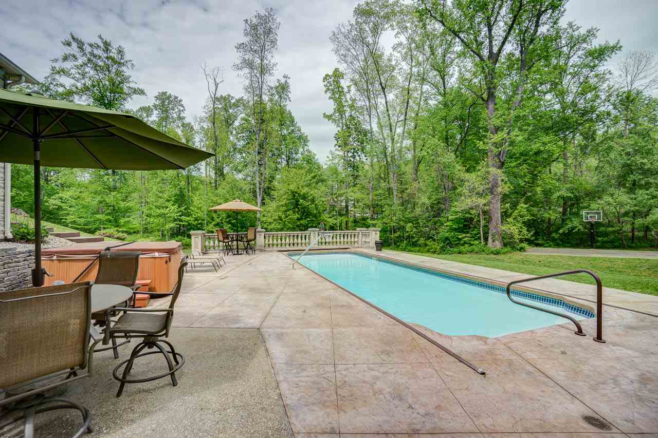 5047 W De Ann Drive, Bloomington, IN 47404