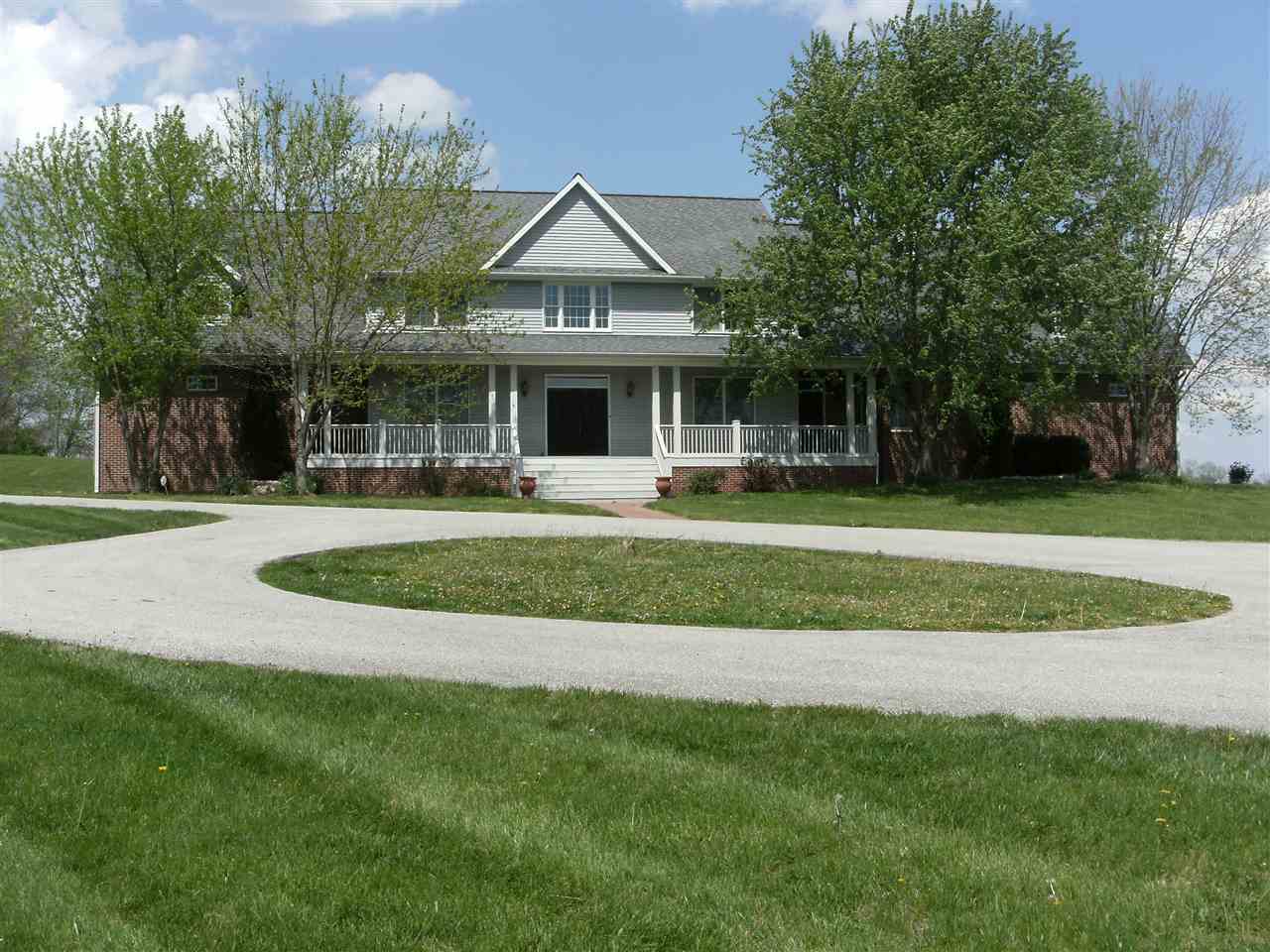 4521 N Grantham Run, Bloomington, IN 47404