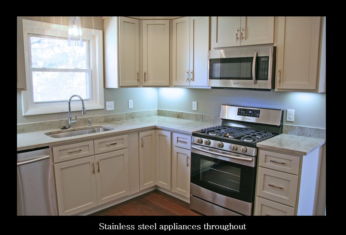 4504 E Cambridge Court, Bloomington, IN 47408