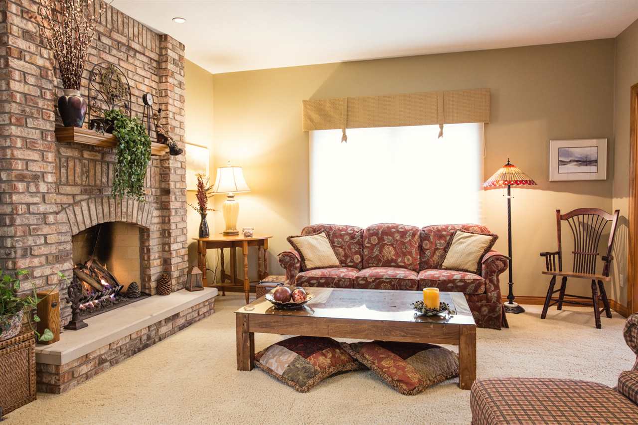 5126 E Earl Young, Bloomington, IN 47408