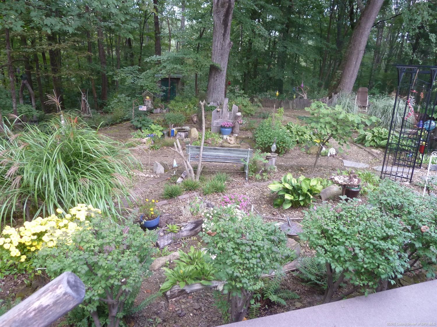 8460 N Fish Road, Bloomington, IN 47408