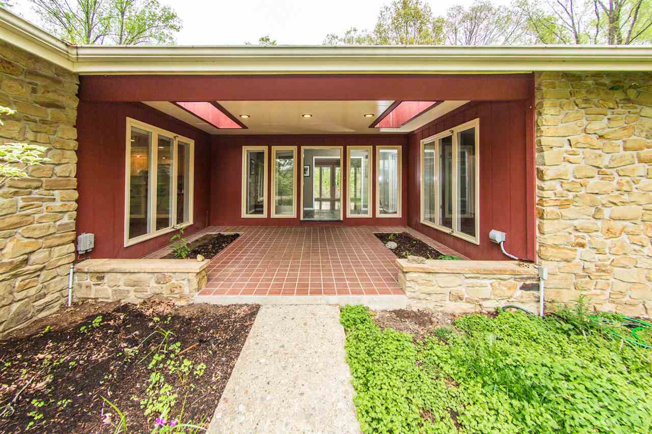 6865 Trailway Drive, Bloomington, IN 47408