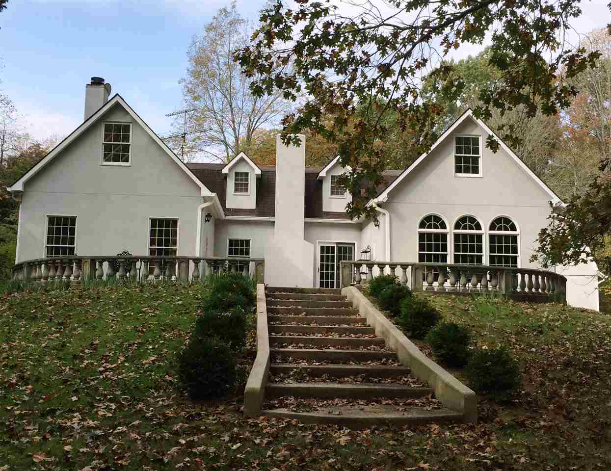 550 N Lower Birdie Galyan Road, Bloomington, IN 47408