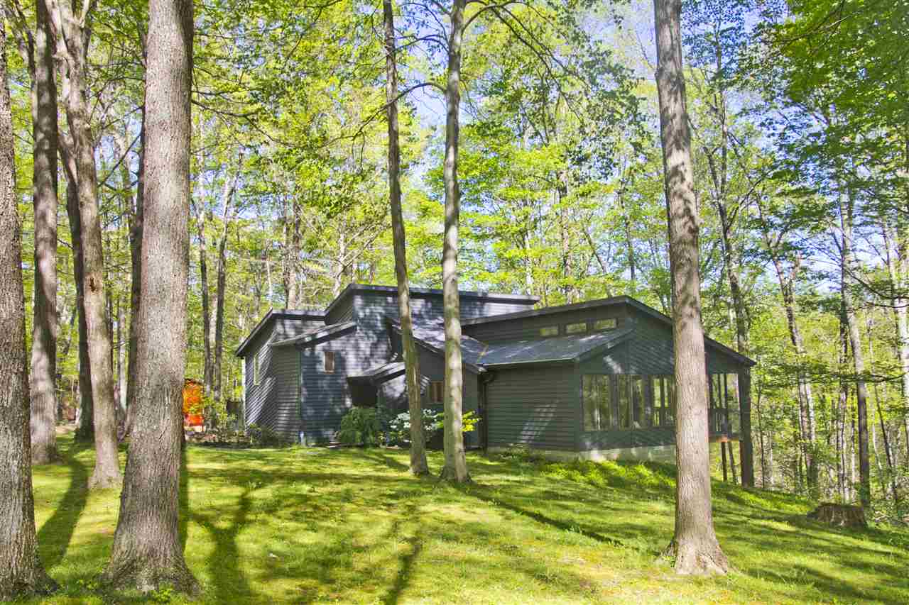 5485 E James Road, Bloomington, IN 47408