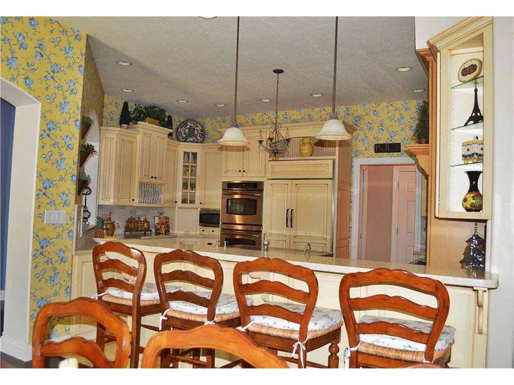 142 Whites Point, Bedford, IN 47421