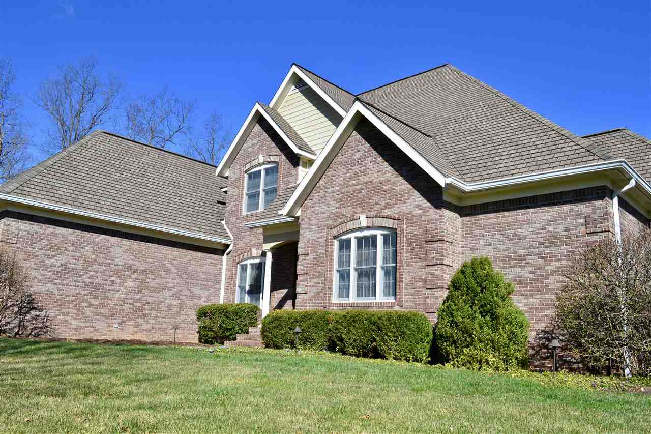 403 Summer Lake, Bedford, IN 47421
