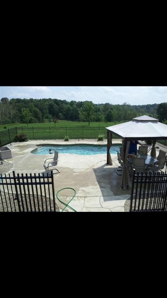 6304 E Michaels, Bloomfield, IN 47424