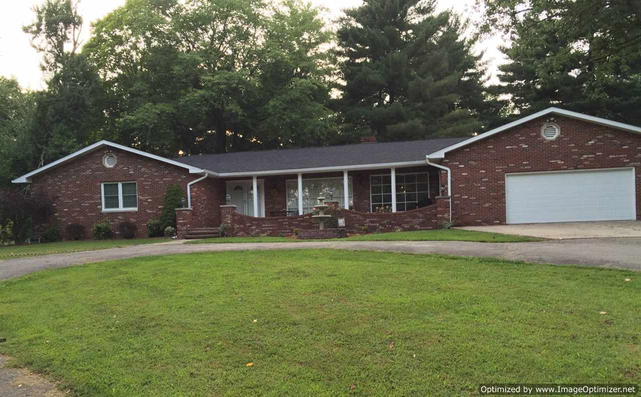 1117 STEVENS, Mitchell, IN 47446