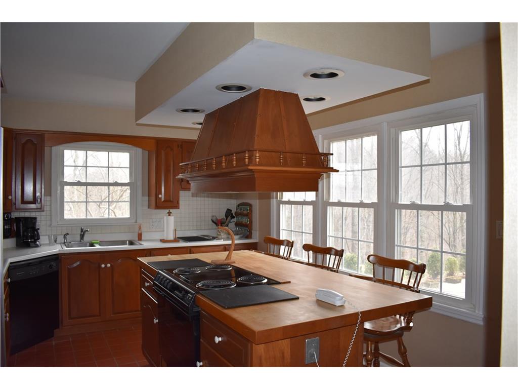 1296 Oak Grove Road, Nashville, IN 47448