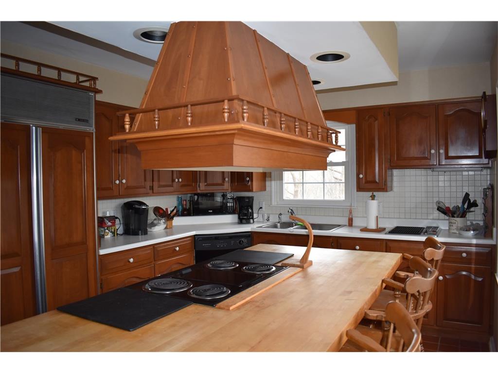 1296 Oak Grove Road, Nashville, IN 47448