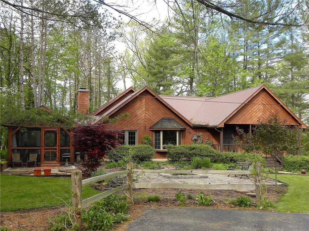 1266 HELMSBURG Road, Nashville, IN 47448