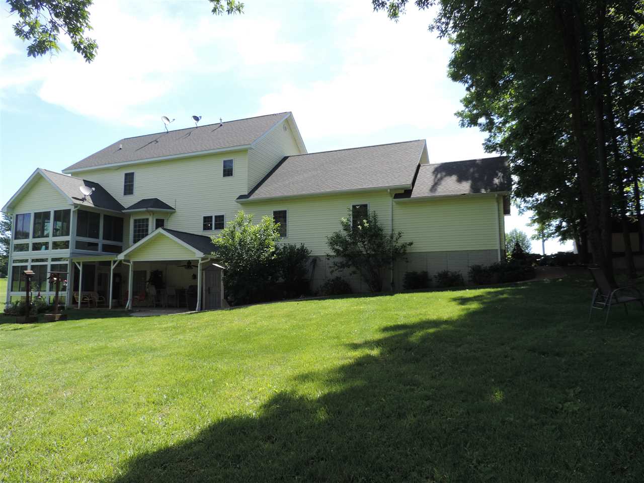 4763 Deer Ridge Dr, Spencer, IN 47460