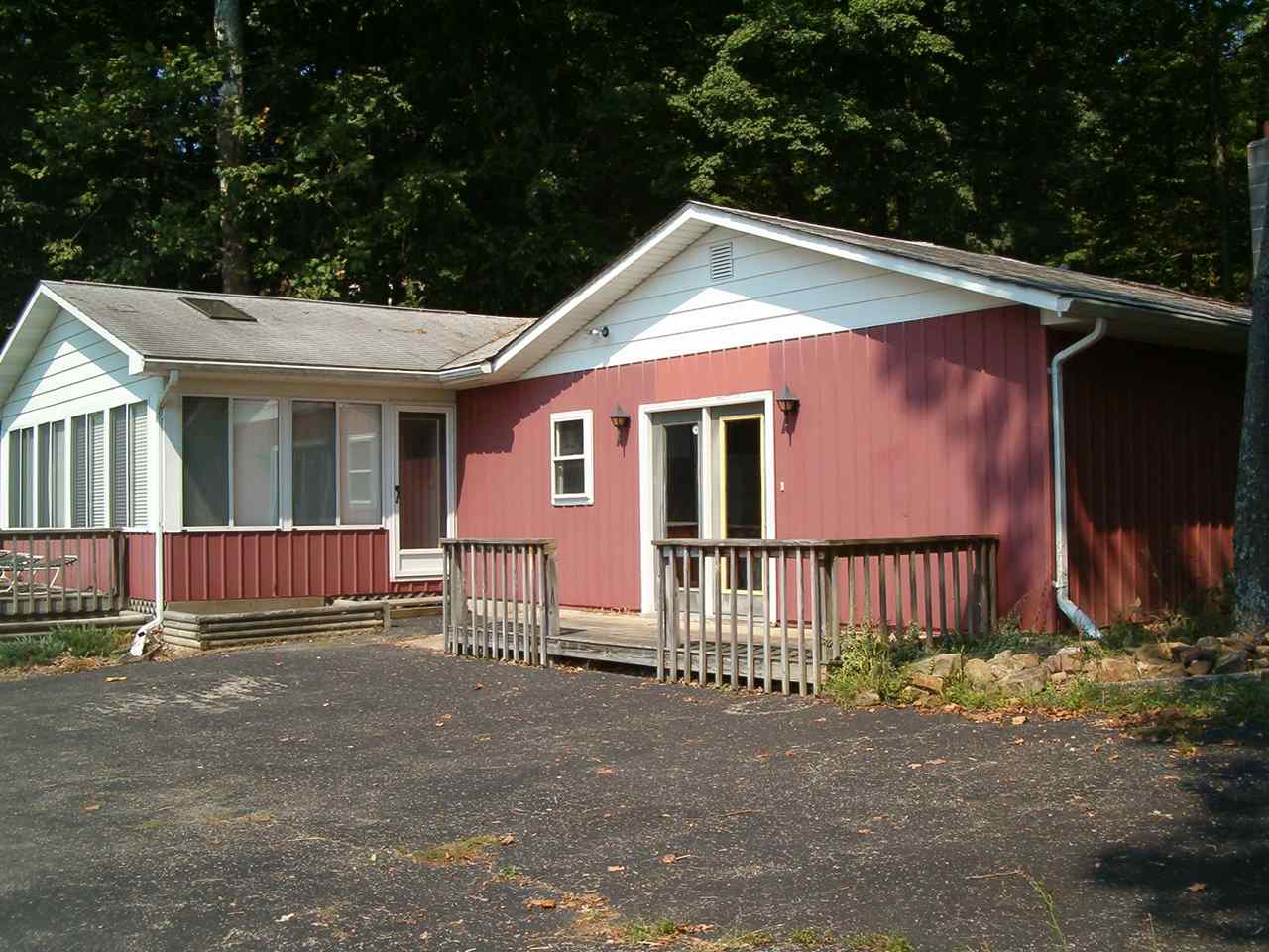 9341 E Oak, Unionville, IN 47468