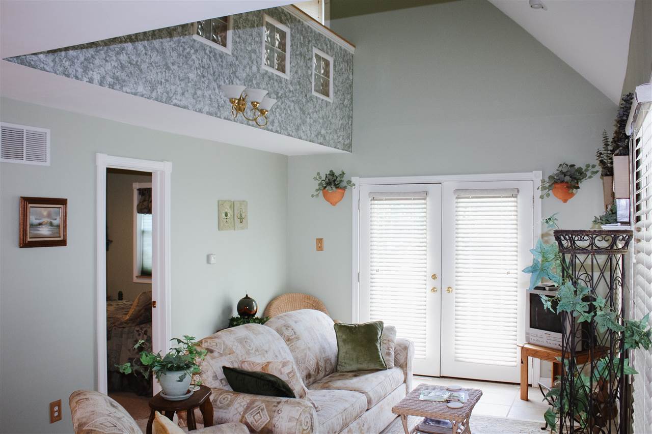 9405 N Derrett Road, Unionville, IN 47468