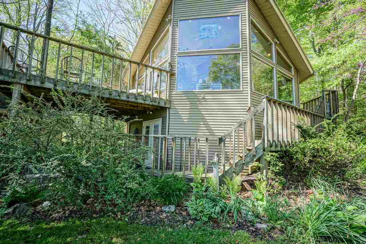 7895 Lakeview Drive, Unionville, IN 47468