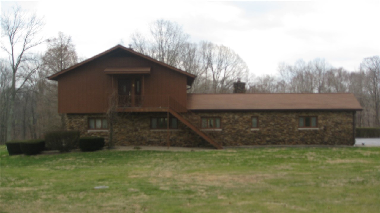 2702 Ridge, Williams, IN 47470