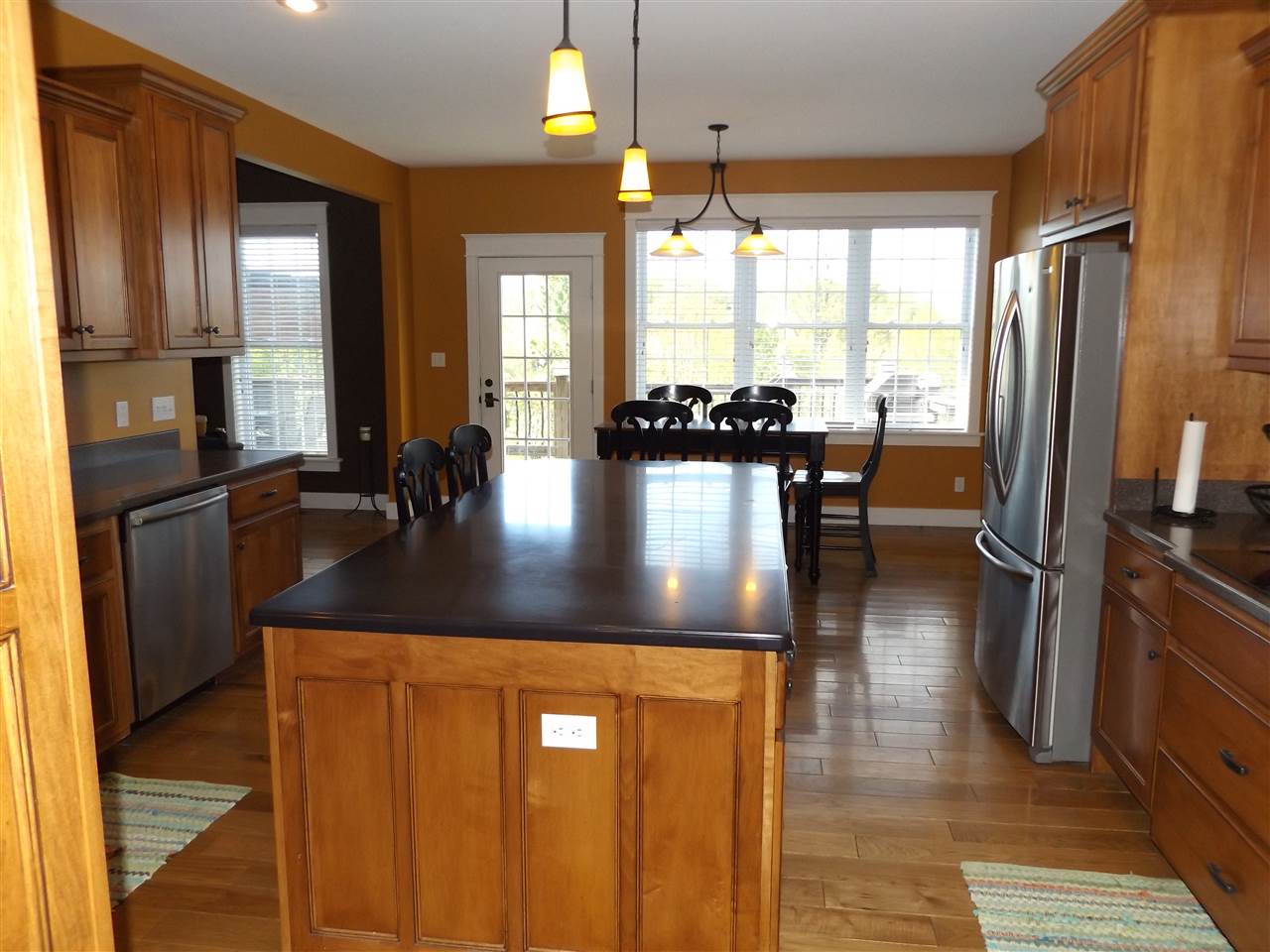 5909 W State Road 64, Huntingburg, IN 47542