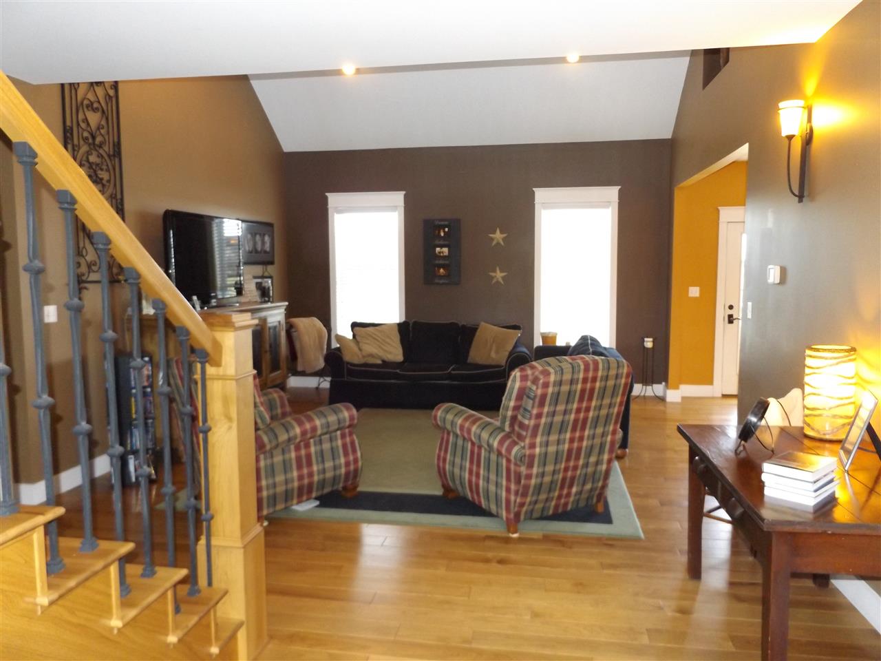 5909 W State Road 64, Huntingburg, IN 47542