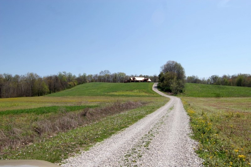 280 W 600 N., Jasper, IN 47546