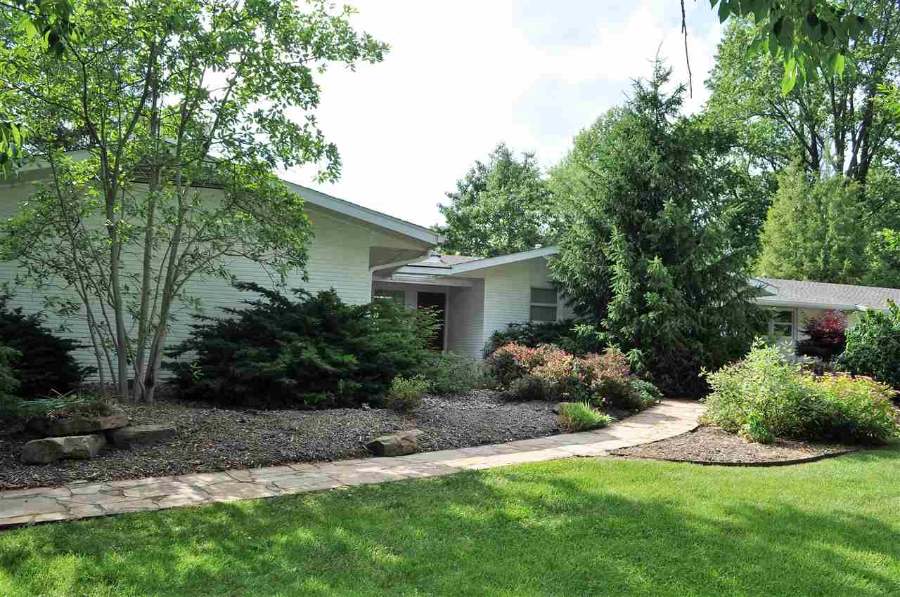 2901 N Delaware Drive, Vincennes, IN 47591