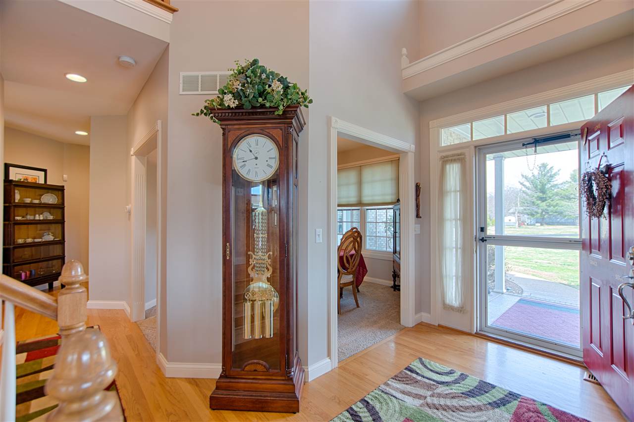 2055 S Center Rd, Boonville, IN 47601