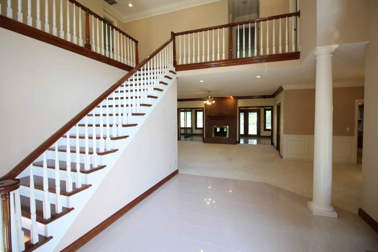 7966 LAKE TERRACE CT, Newburgh, IN 47630