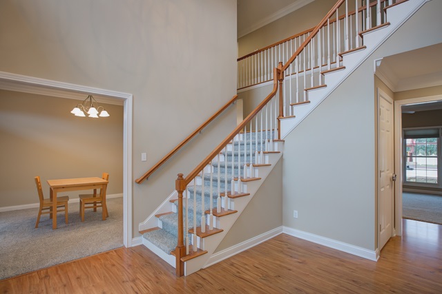 7877Scottsdale Dr, Newburgh, IN 47630