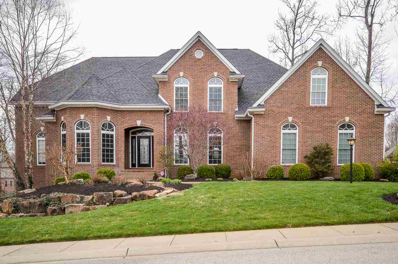 6411 Waterstone Ct, Newburgh, IN 47630