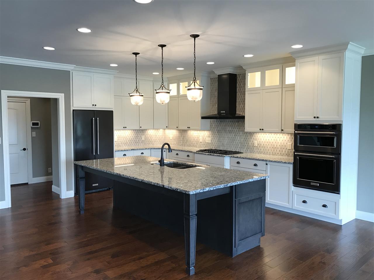 6259Foxwood Ct, Newburgh, IN 47630