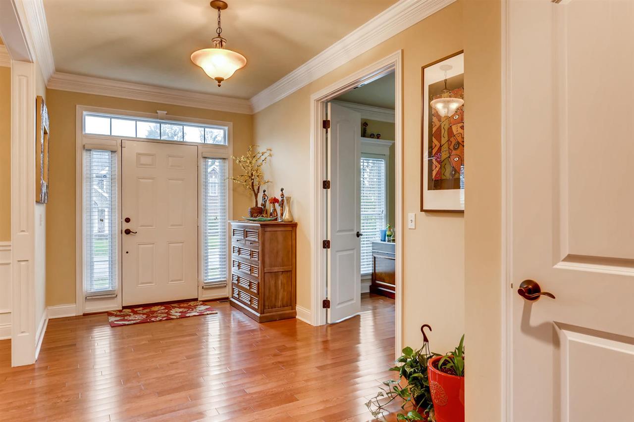 3744 Joseph Court, Newburgh, IN 47630