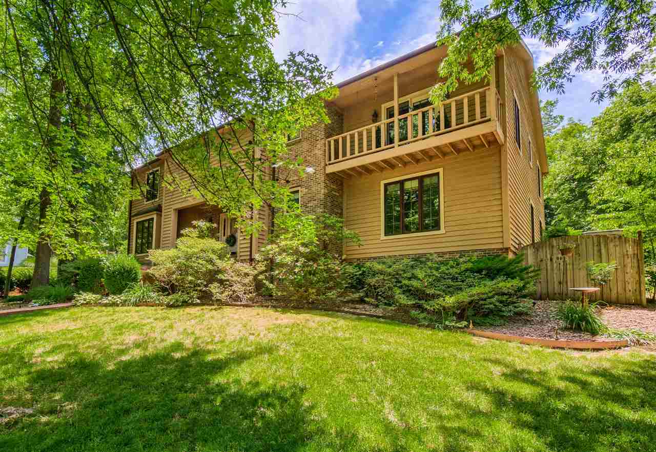 8500 Framewood Dr, Newburgh, IN 47630