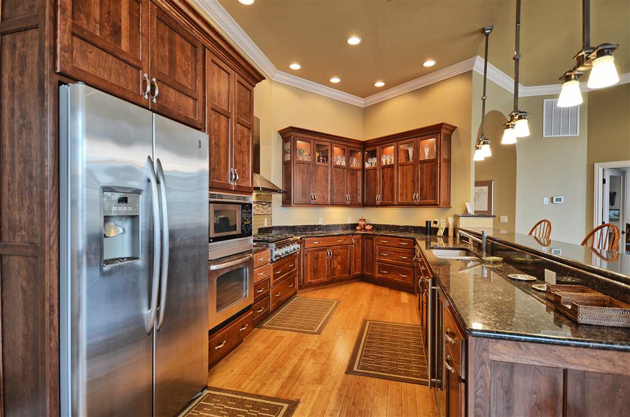 300 Main St, Evansville, IN 47708