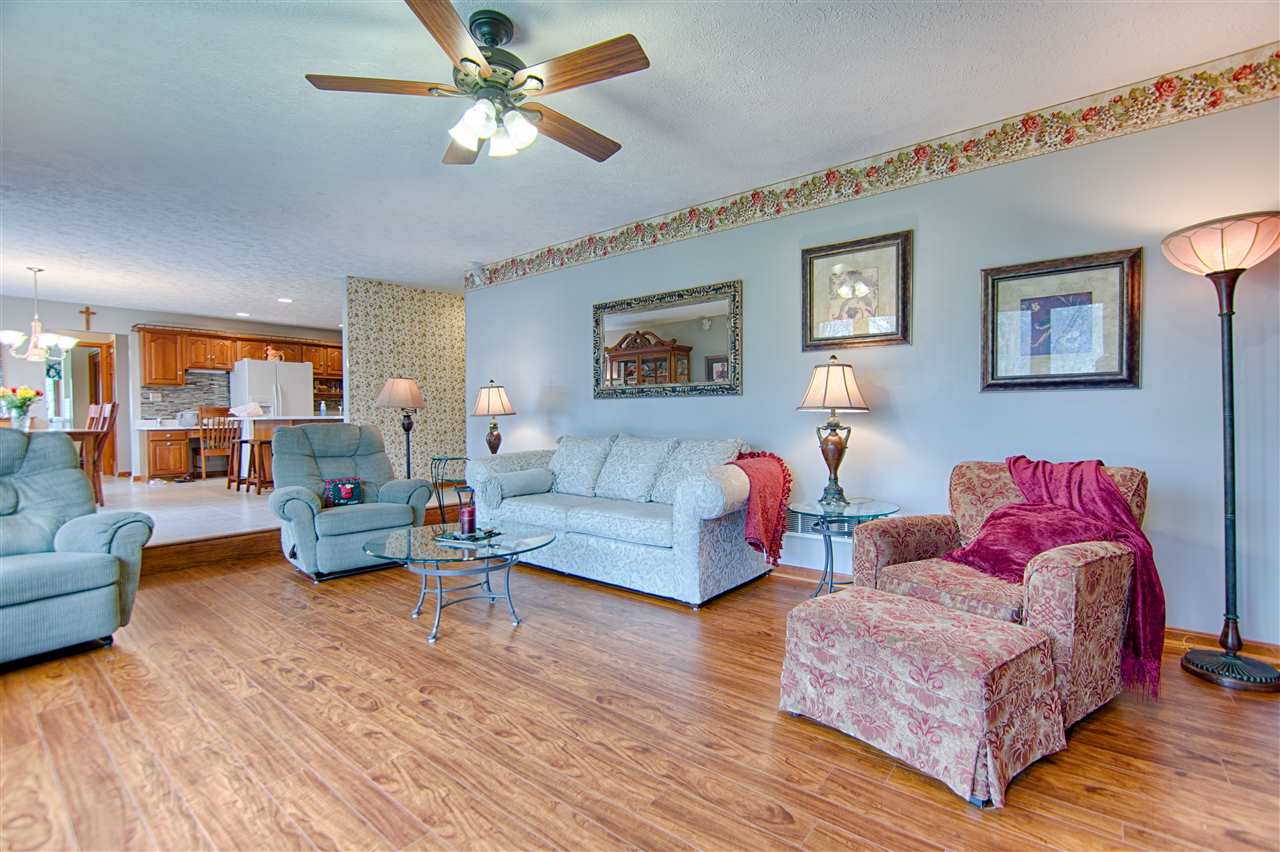 6301Hogue Rd, Evansville, IN 47712