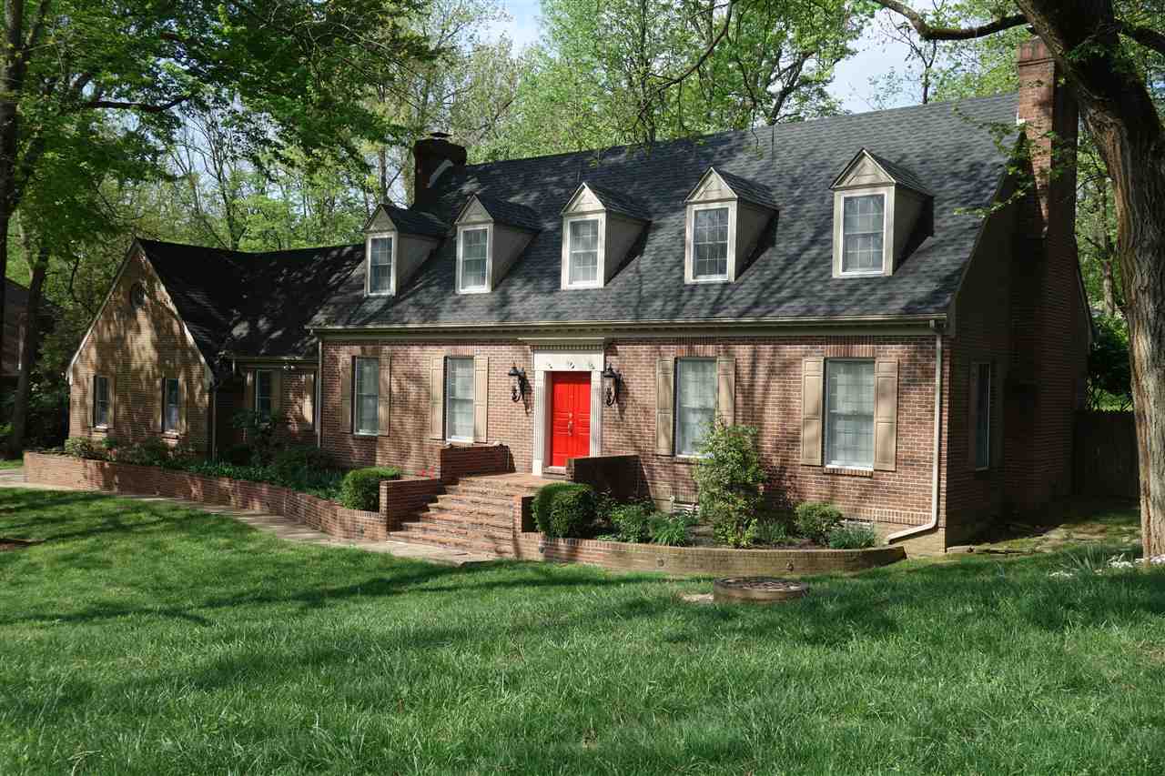 1 Lincolnwood Drive, Evansville, IN 47715