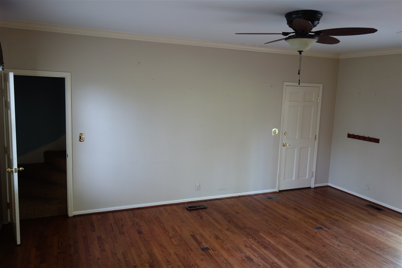 1 Lincolnwood Drive, Evansville, IN 47715