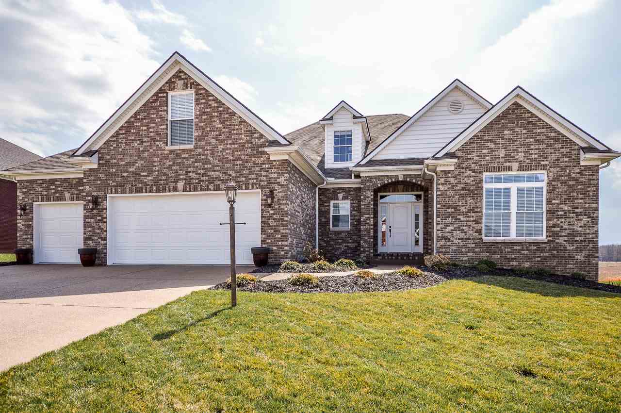 905 Raphael Dr, Evansville, IN 47725