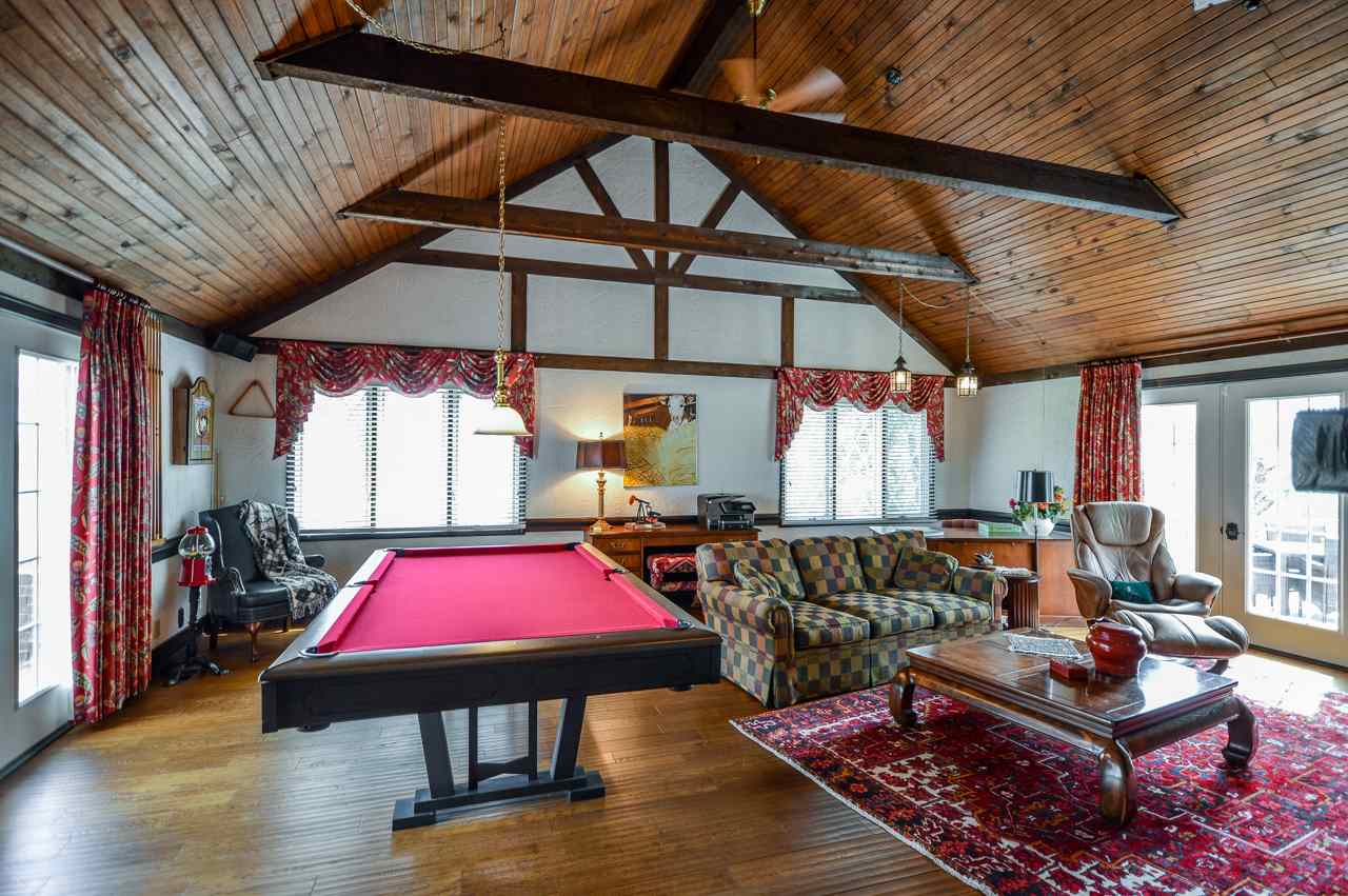 26 Oak Meadow, Evansville, IN 47725
