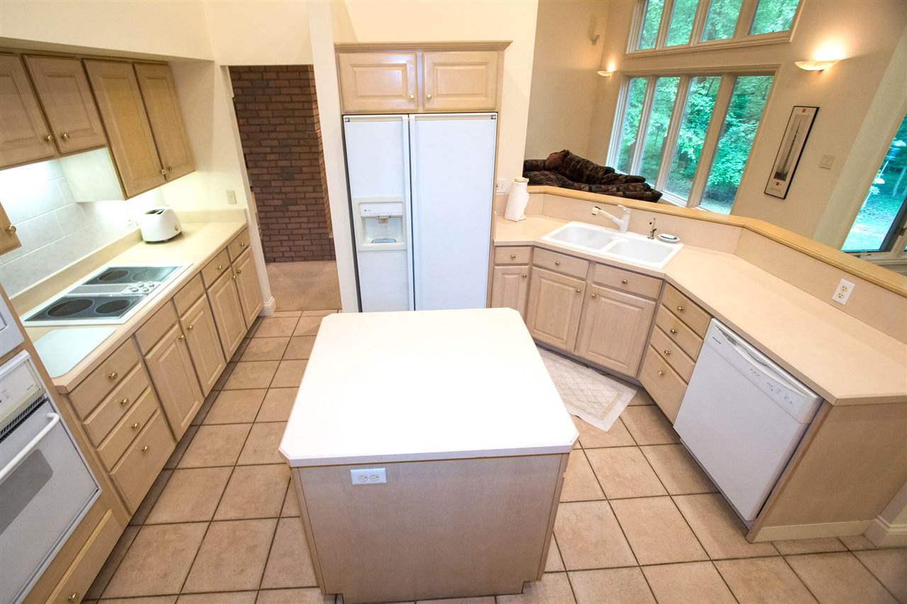 1241 Tall Timbers Drive, Evansville, IN 47725