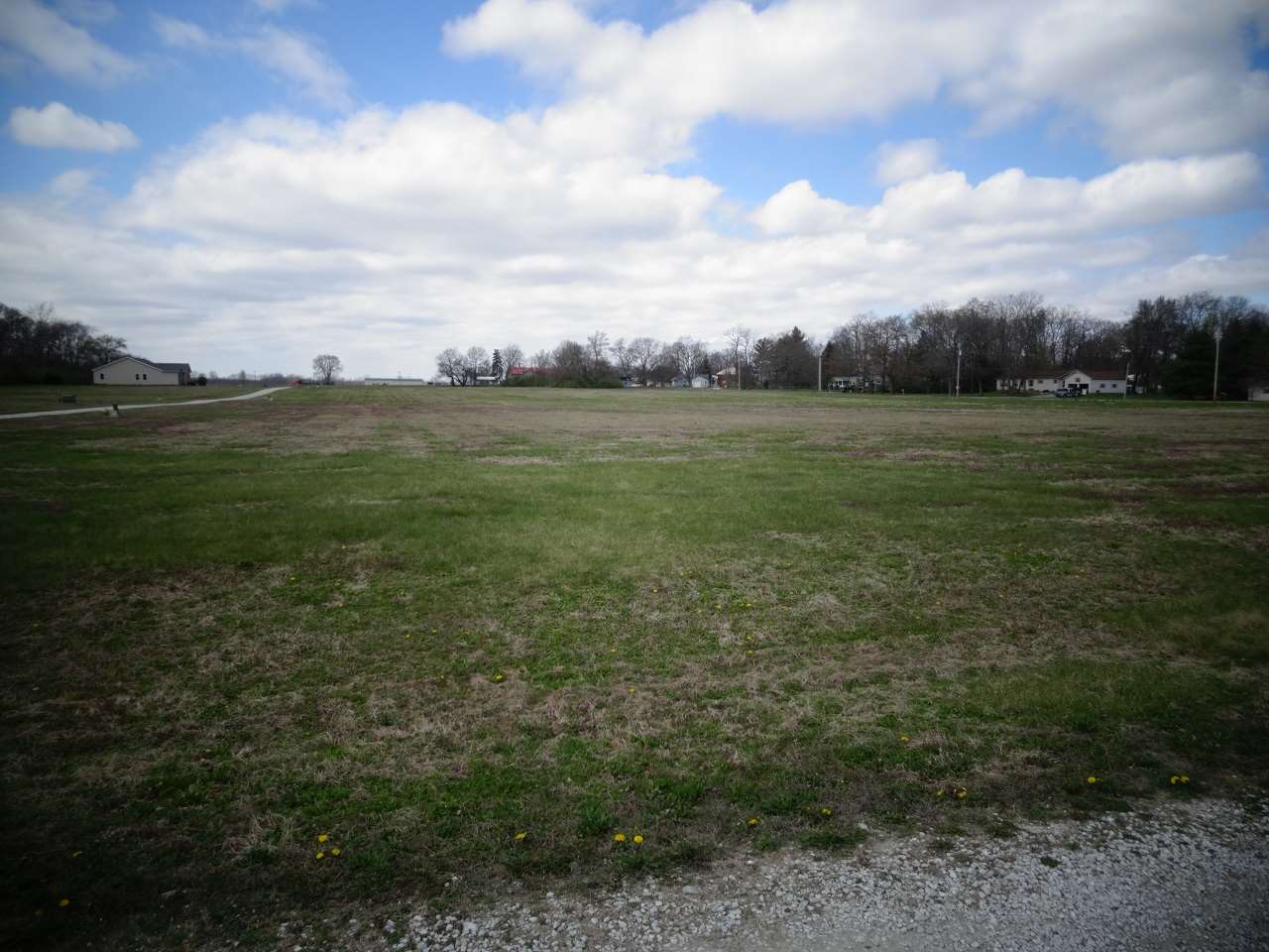 W Kennett, Terre Haute, IN 47802