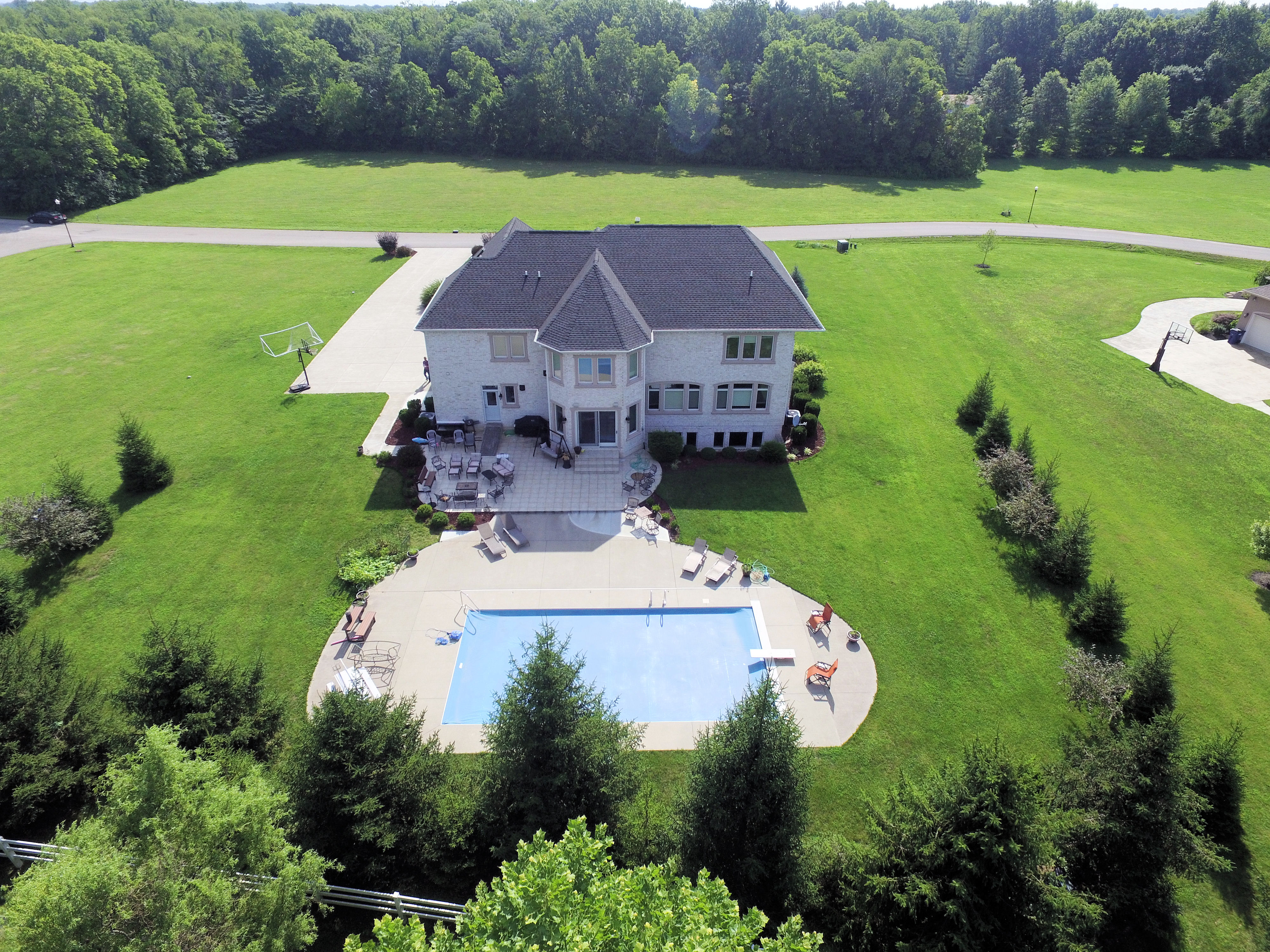 7359 Meadow Ridge Road, Terre Haute, IN 47802