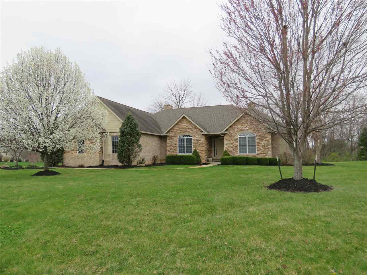 816Cliffside Ct, Lafayette, IN 47905