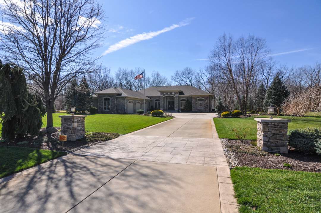 632Wexford Dr, Lafayette, IN 47905